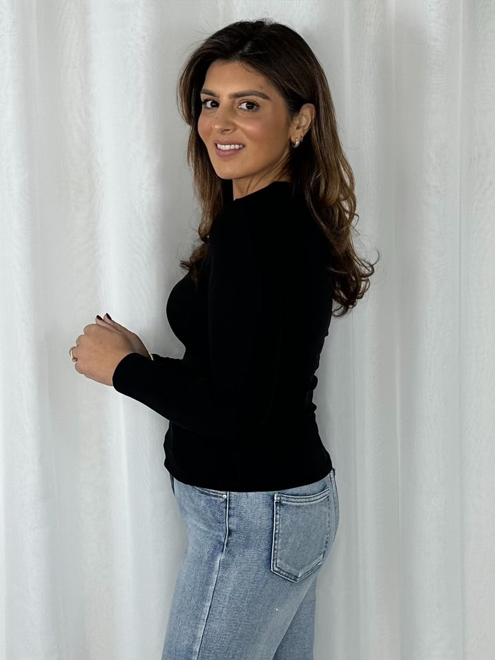 Round Neck Basic Long Sleeve Top (5 Colours)