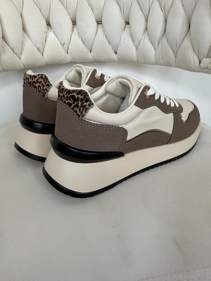 Faux Leather 2 Tone Leopard Back Trainers (2 Colours)