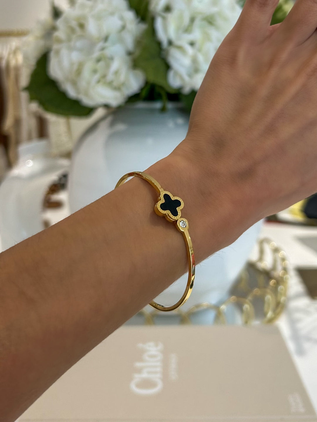 Diamante Clover Leaf Bangle (2 Colours)