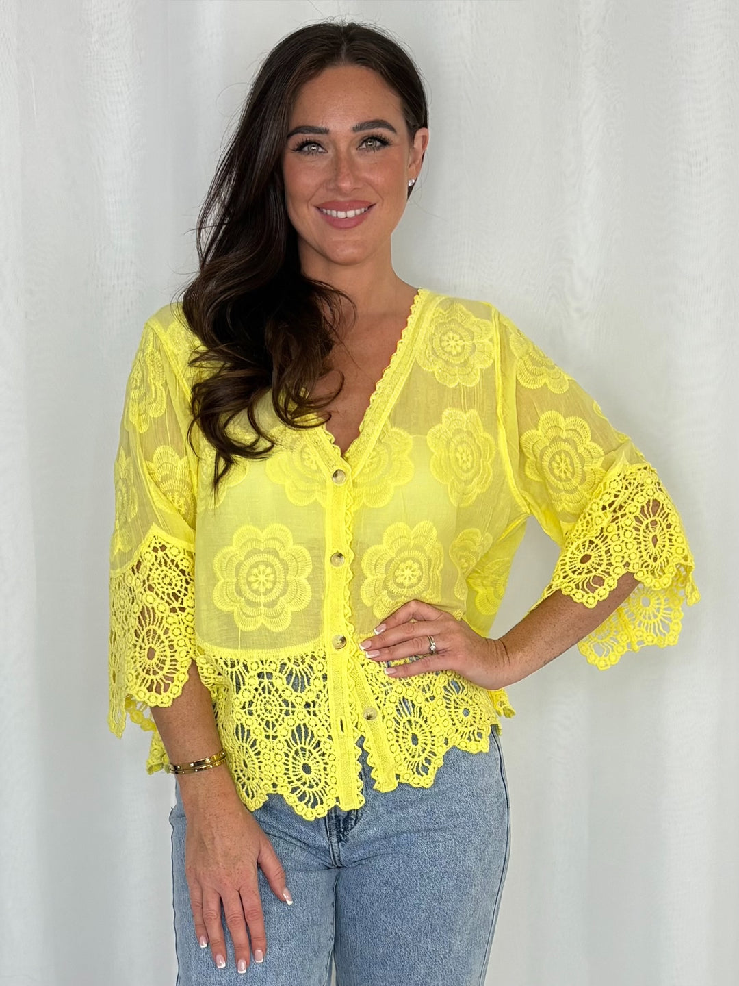 Crochet Button Up Cardigan (2 Colours)