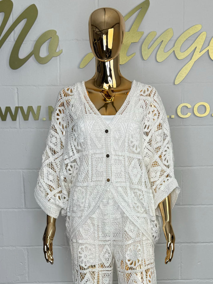 Crochet Button Up Batwing Cardigan (2 Colours)