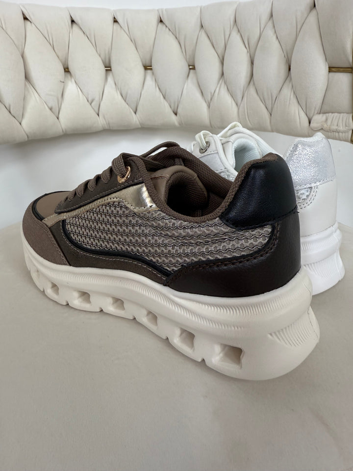 Cushioned Comfort Mesh Detail Trainer (2 Colours)