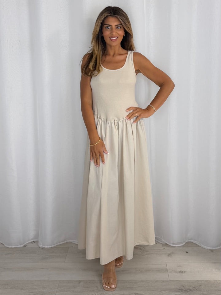 Sleeveless Scoop Neckline Maxi Dress (6 Colours)