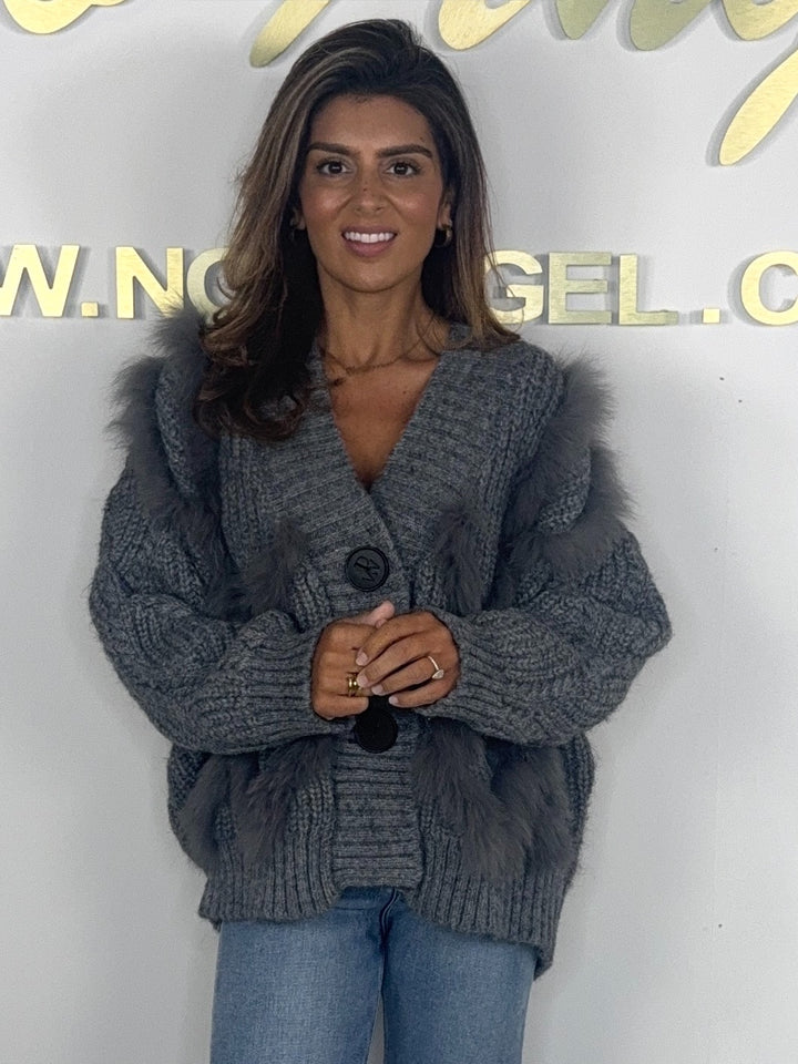 Chunky Knit V-Neck Faux Fur Detail Button Up Cardigan (2 Colours)