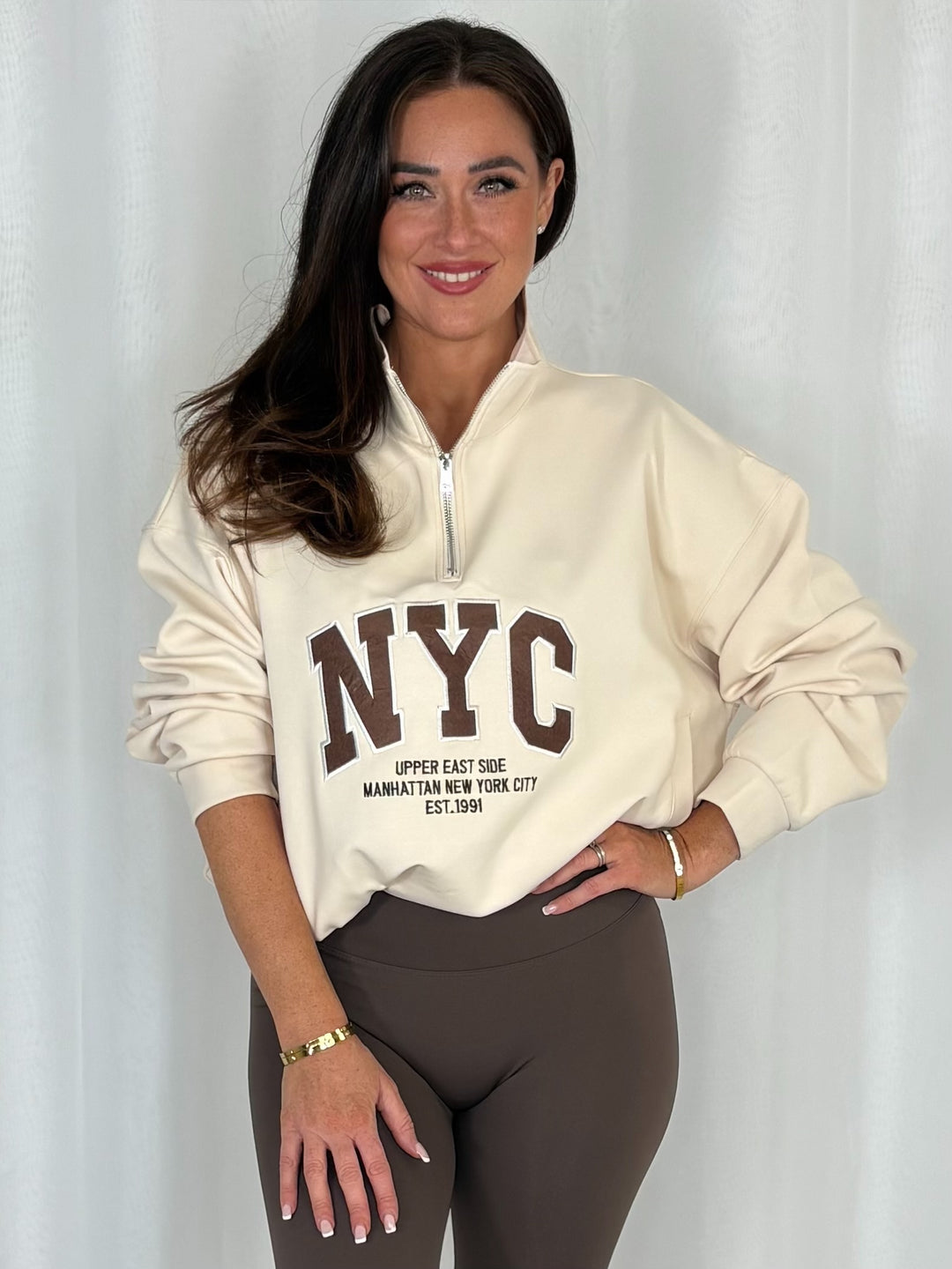NYC Cinched Bottom 1/4 Zip Sweatshirt (2 Colours)