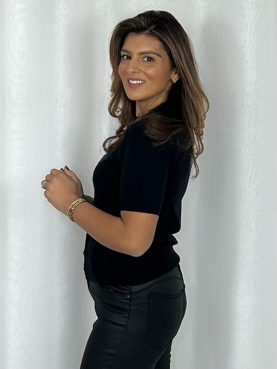 Soft Knit Round Neck Short Sleeve Top (5 Colours)