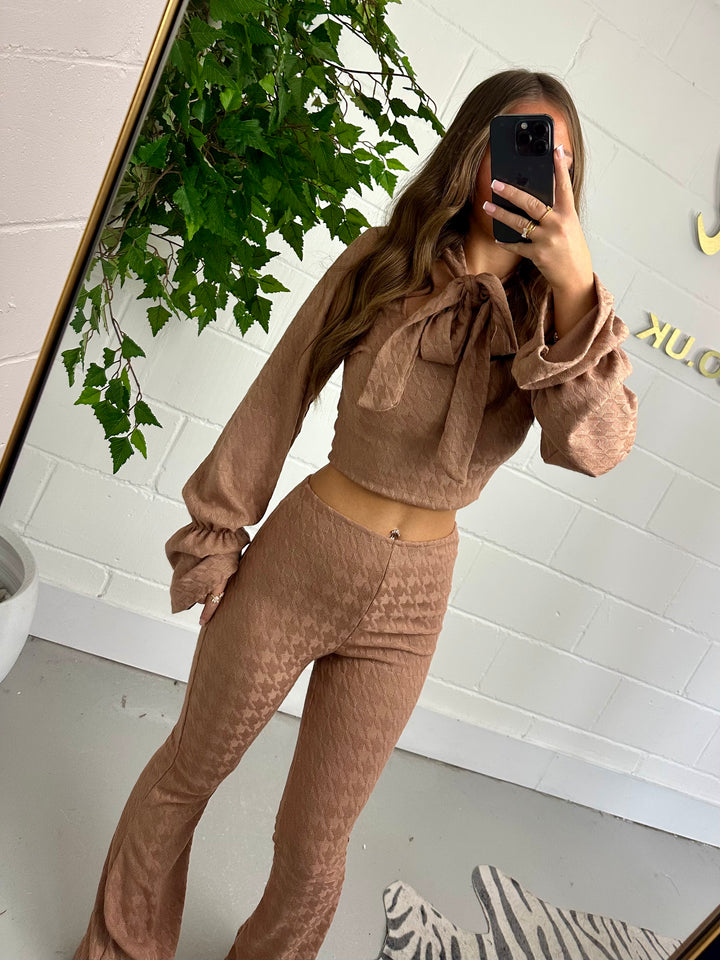 Bell Sleeve Tie Neck Dogtooth Top & Trouser Co-Ord (2 Colours)